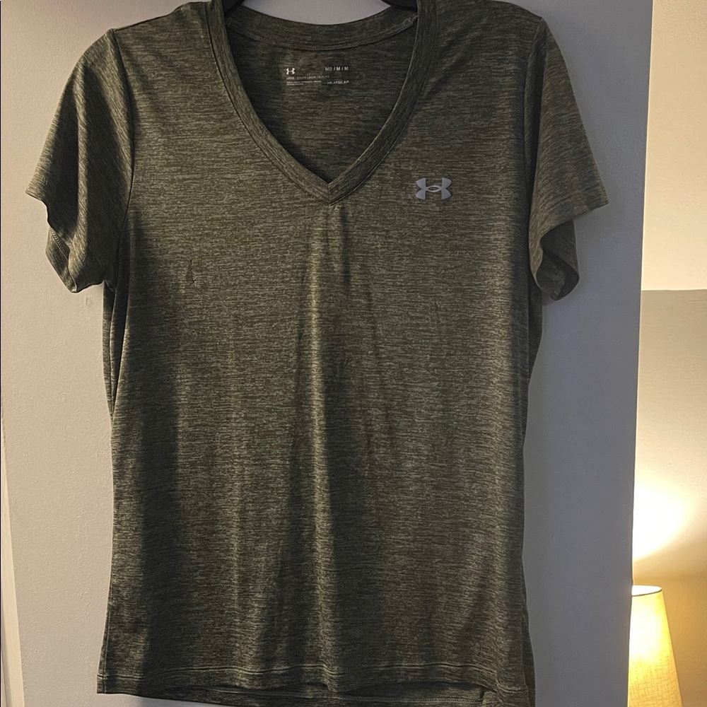 Under Armour Women's Olive V-Neck Tee